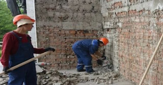 Демонтаж облицовки фасада в Муроме - расценка в смете от 565 рублей